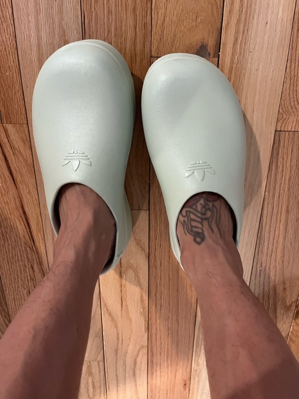 Adifom clogs